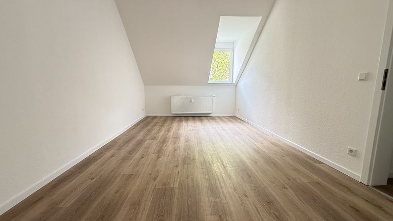 Erstbezug nach Renovierung: Moderne 4 Raumwohnung 84m² in zentraler guter Lage, IDEAL FÜR 4 PERSONEN